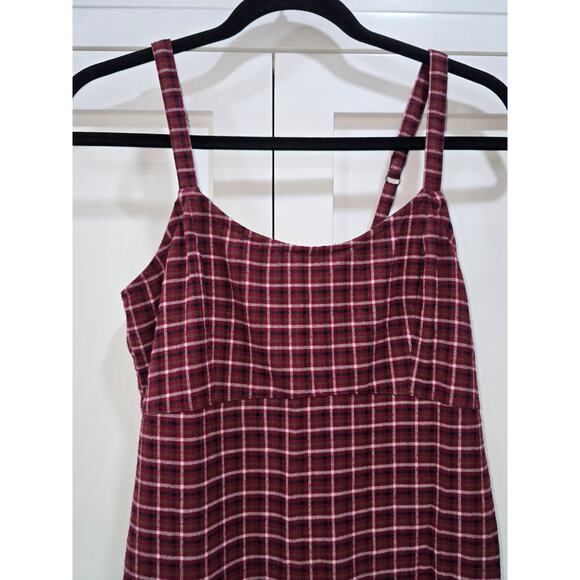 Hollister Burgundy Plaid Ruffle Hem Dress – Size M - Picture 3 of 15